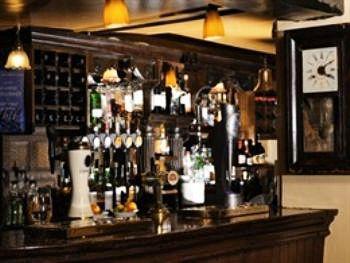 Hotel The Crown At Marnhull Sturminster Newton Exterior foto